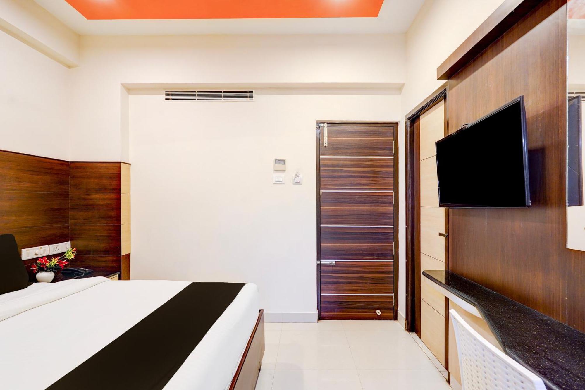 Super Townhouse Chennai Near Airport Formerly Sai Bala Budget Exterior foto