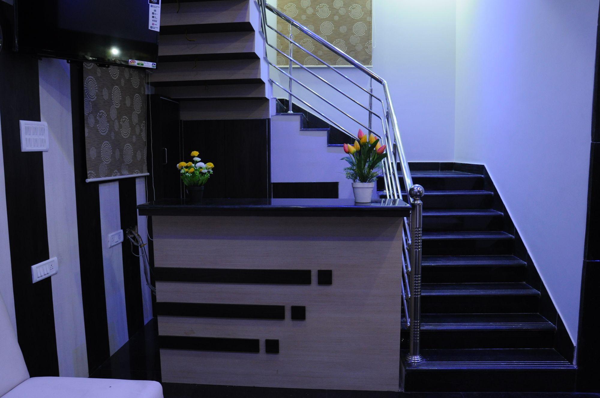 Super Townhouse Chennai Near Airport Formerly Sai Bala Budget Exterior foto